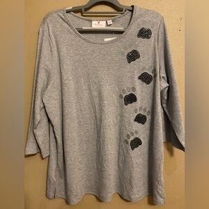 Quacker Factory Gray Rhinestone Paw Print  Top 3/4 Sleeve Size XL